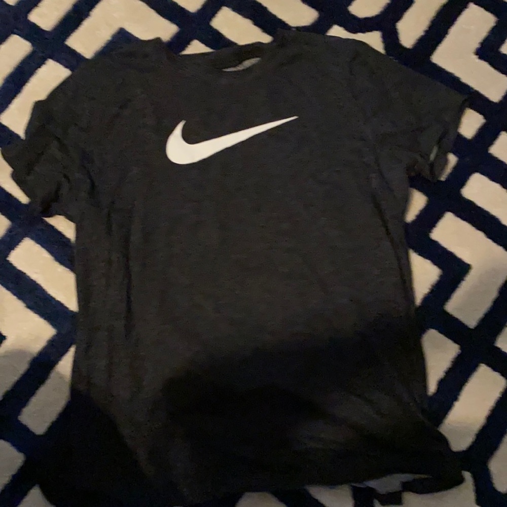 Nike t-shirt